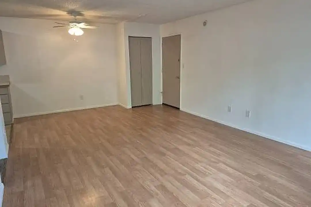 Crestwood Terrace - Widok 5