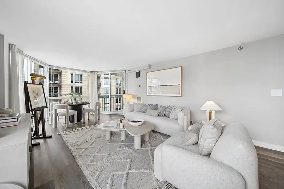 Apartment in Chicago, Gold Coast, Near North Side - View 4