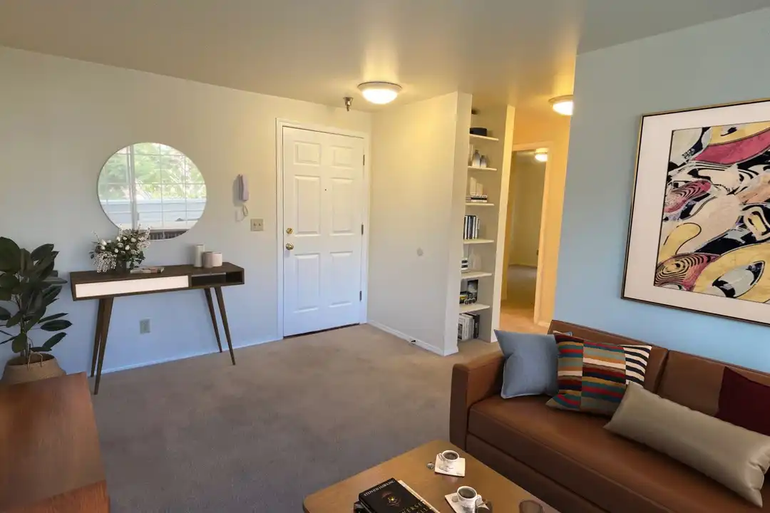 5307 Ravenna Pl NE unit 01 – pohled 2