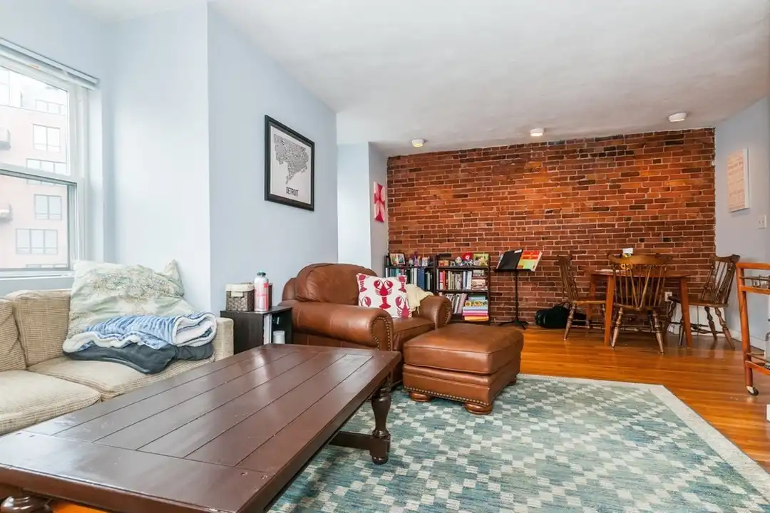 532 Tremont St unit 4 - View 2