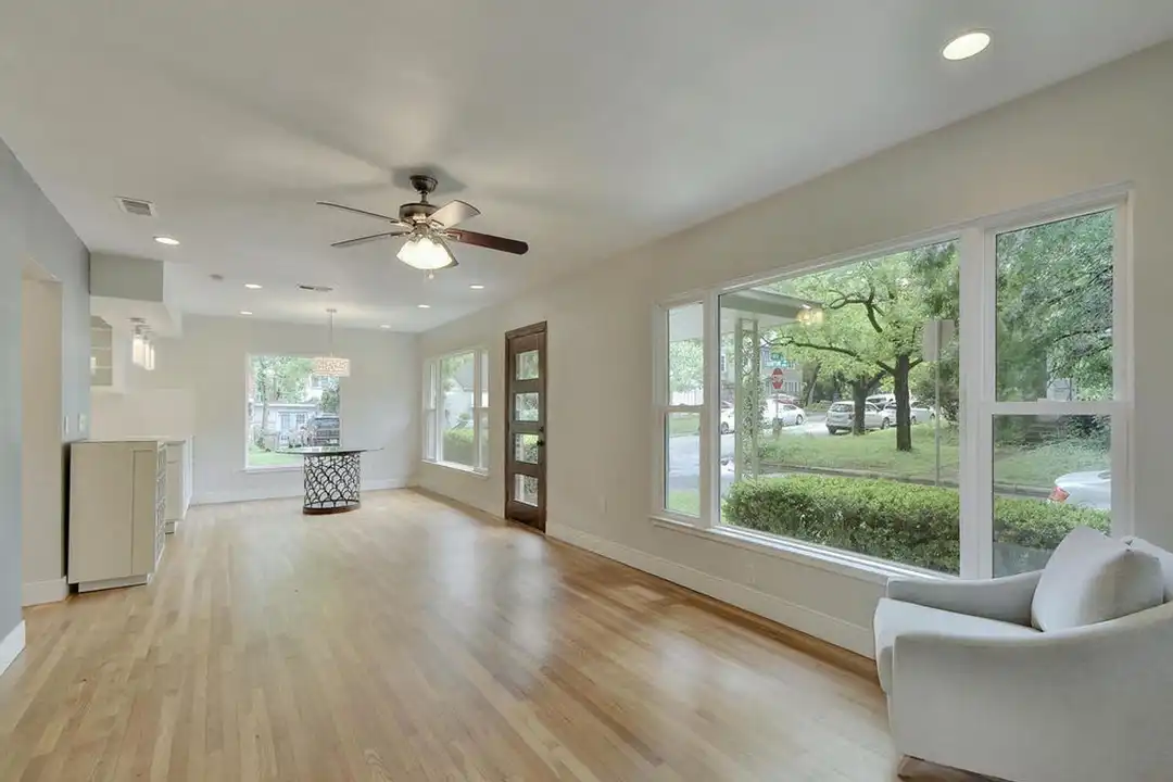2914 Hampton Rd - View 6