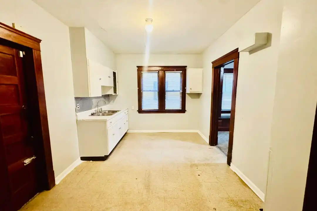 2954 E 67th St unit DN Unit - 2954 E 67th St – photo 1