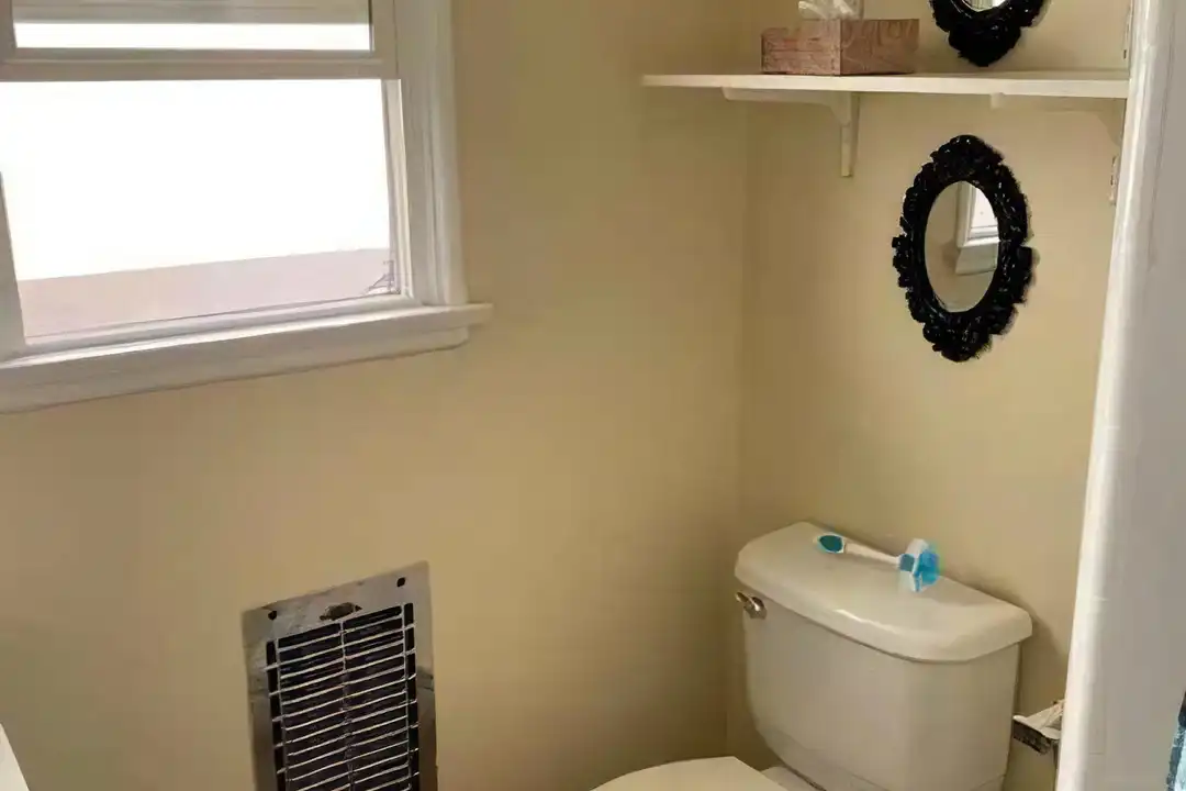 4960 Kester Ave unit 6 - More