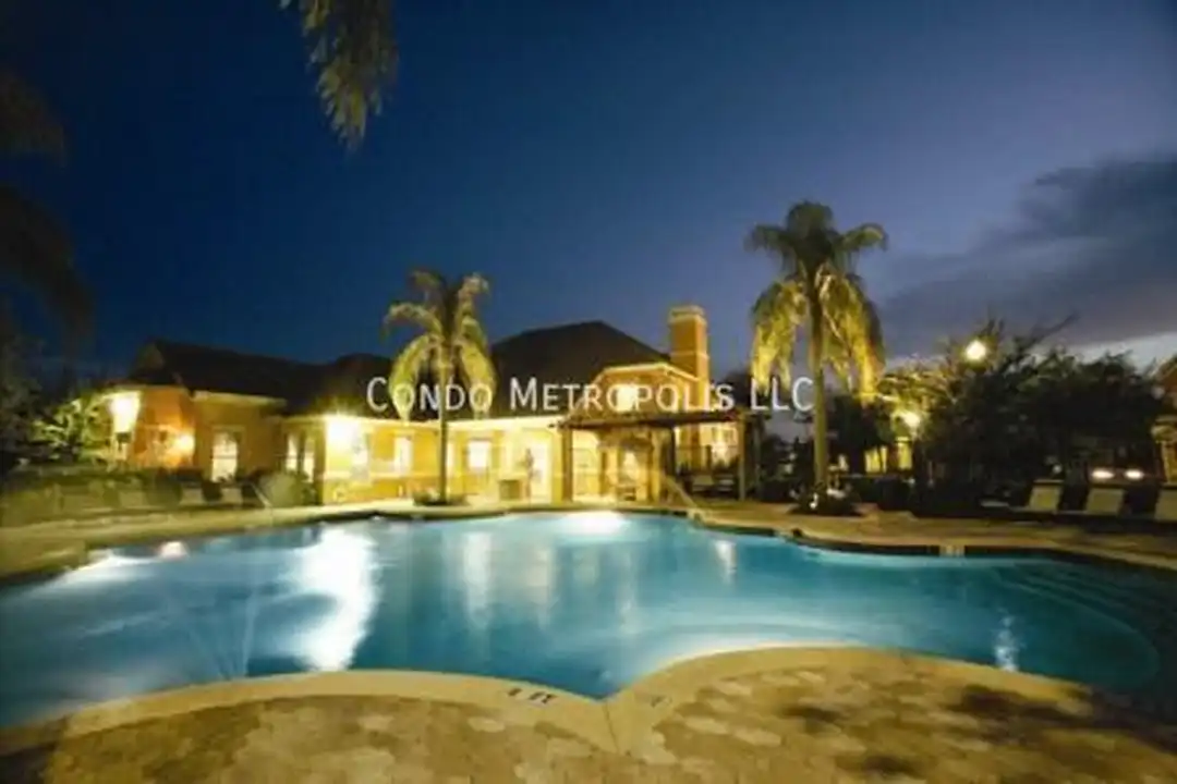8813 Villa View Cir unit CRICLE - More