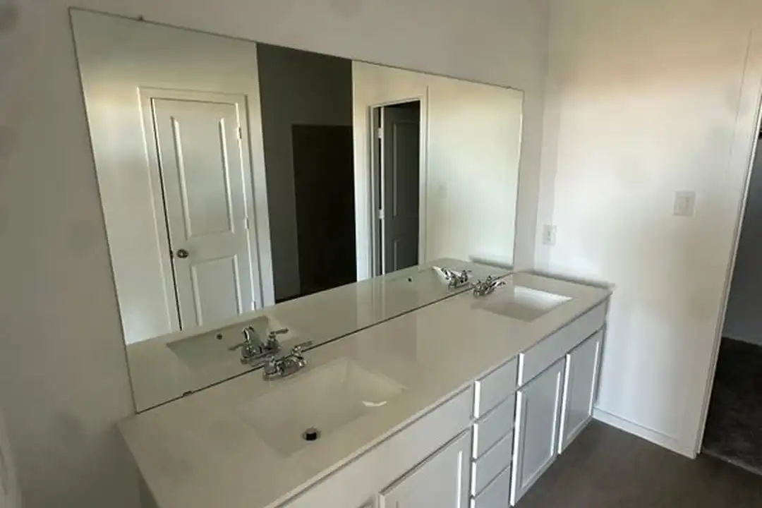 830 Heaven Dr - View 4