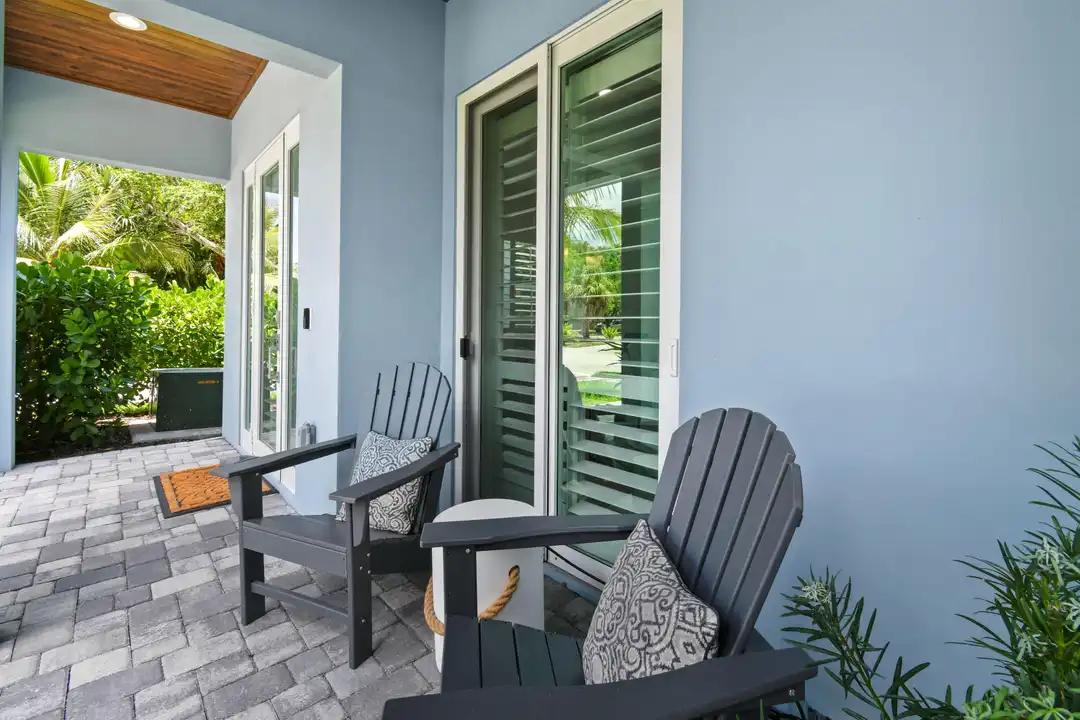 4650 SE Manatee Way - View 3