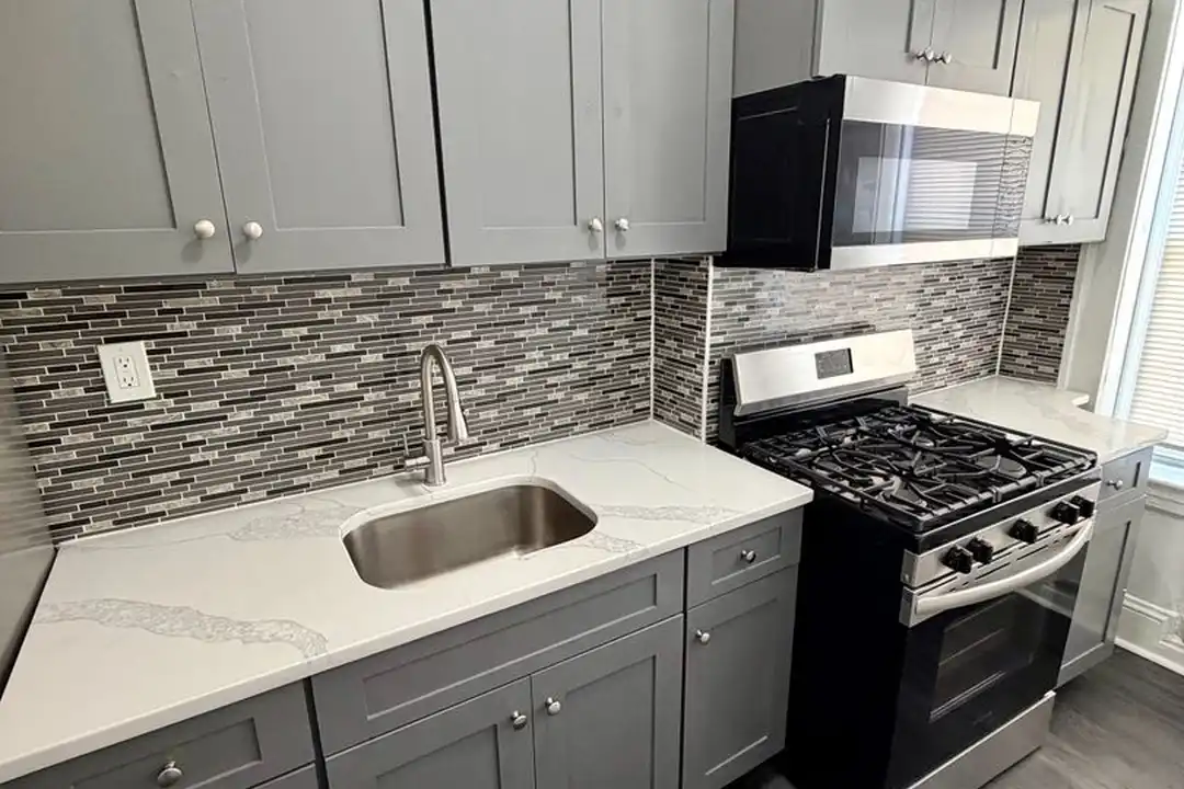 11 Ampere Plaza unit 11- 04 – photo 1