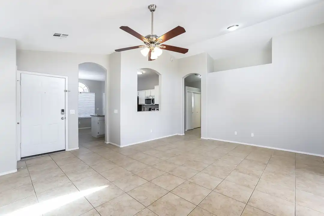 7427 W Tina Ln - View 6