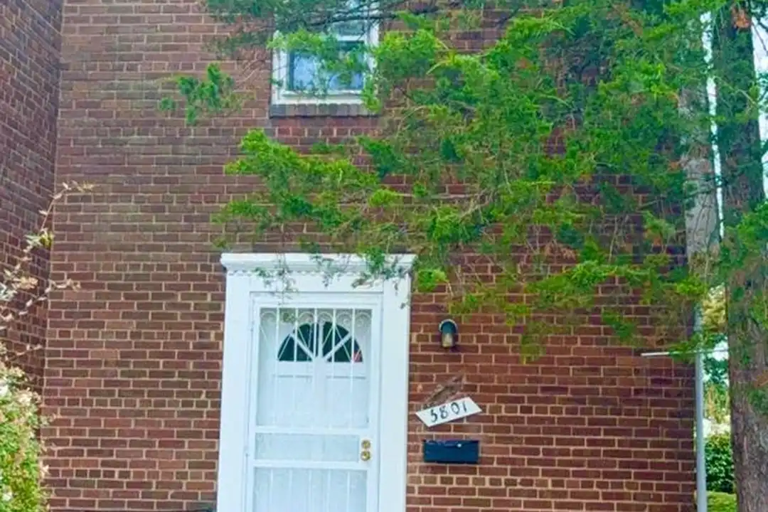 3801 28th Ave unit 10 – photo 1 of 17