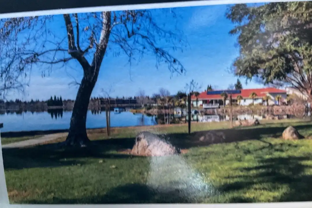 2 Lakeshore Terrace unit L - View 2