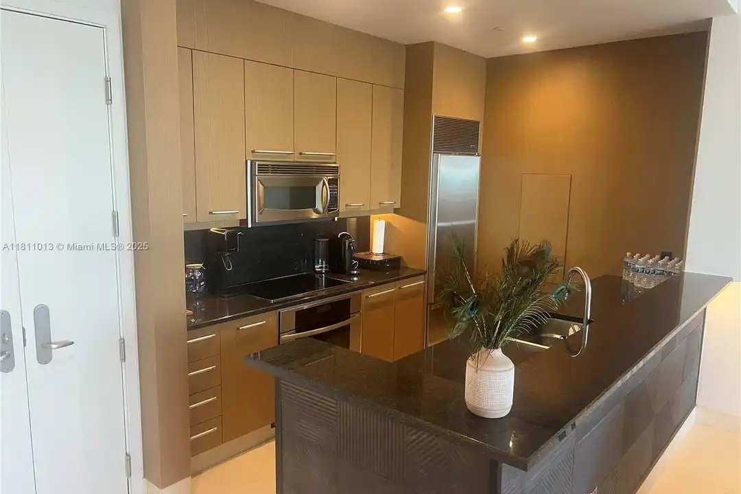 901 Brickell Key Blvd - View 2