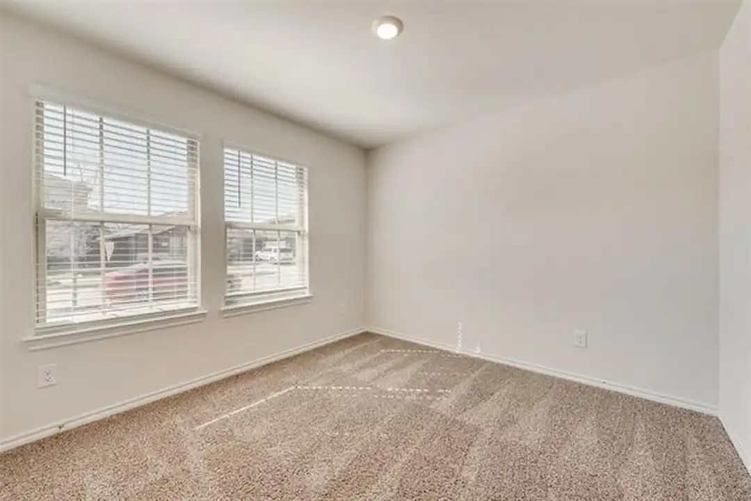 4016 Huntington Dr - View 6