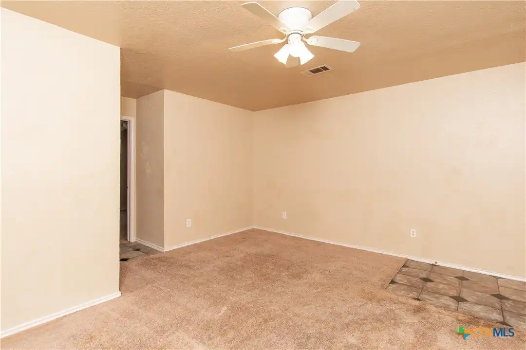 1602 Benttree Dr #A - View 4