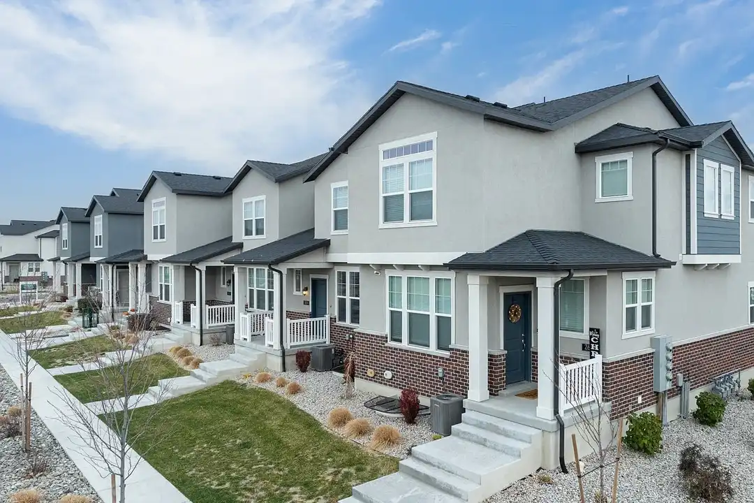 Gabler's Grove Townhomes – photo 1 of 34