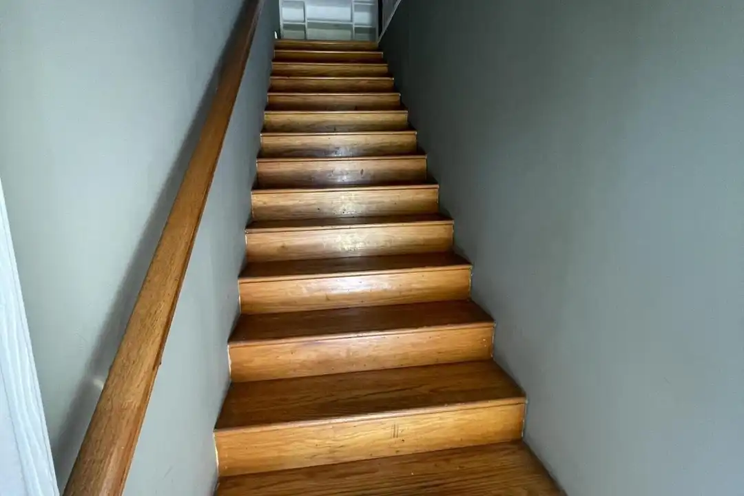 108 Ray Ave - View 3