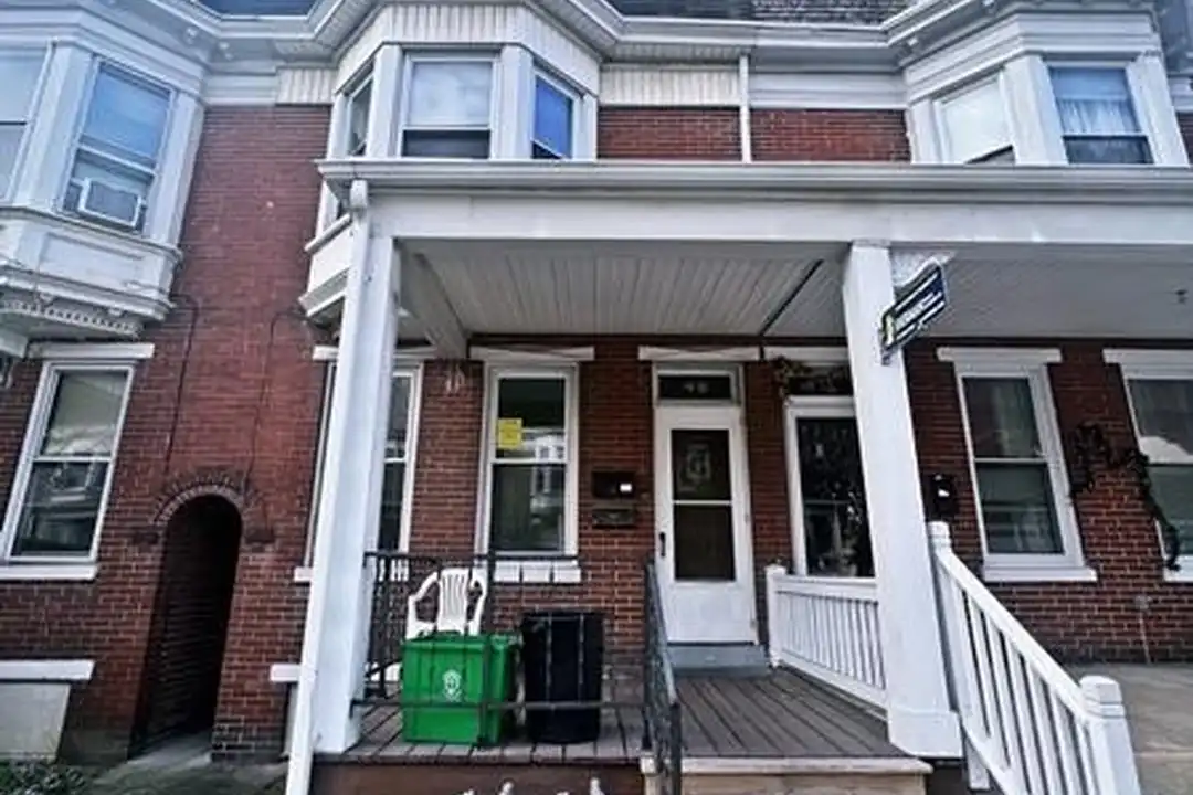 42 N Tremont St #1ST – photo 1
