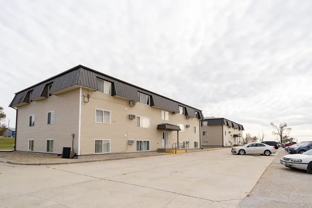 704 NICC Apt Dr - View 3