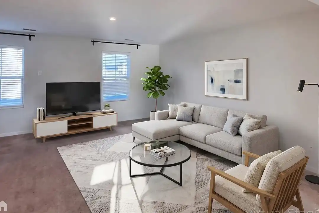 Apartment in Charlotte - View 2