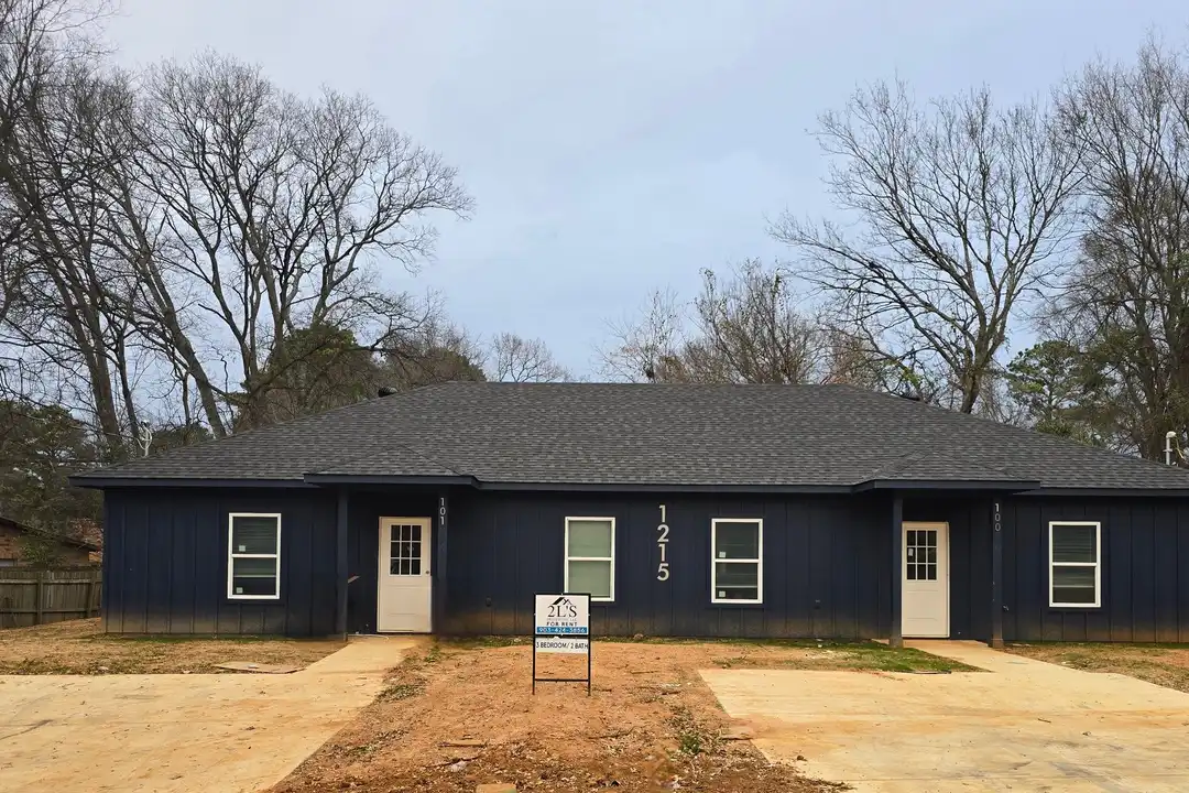 1215 Fairway Dr unit 101 – photo 1