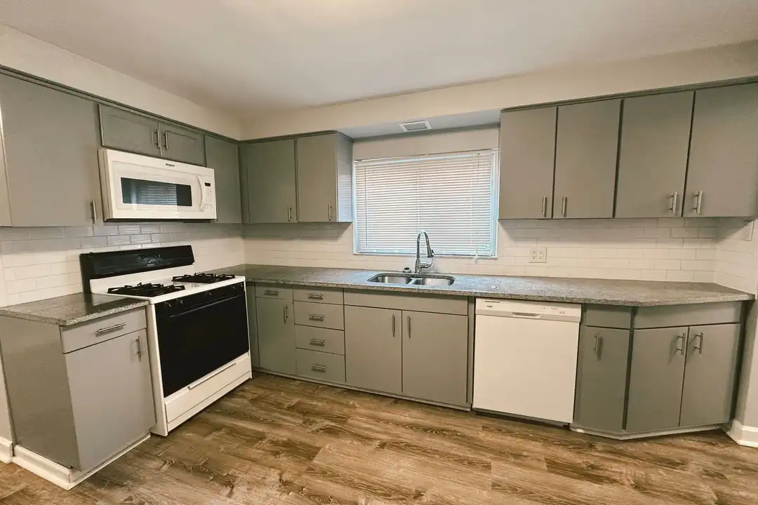 107 S 13th St unit 107 S 13th Street #2 - View 3
