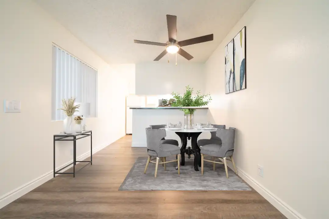 Apartment in San Marcos - View 4