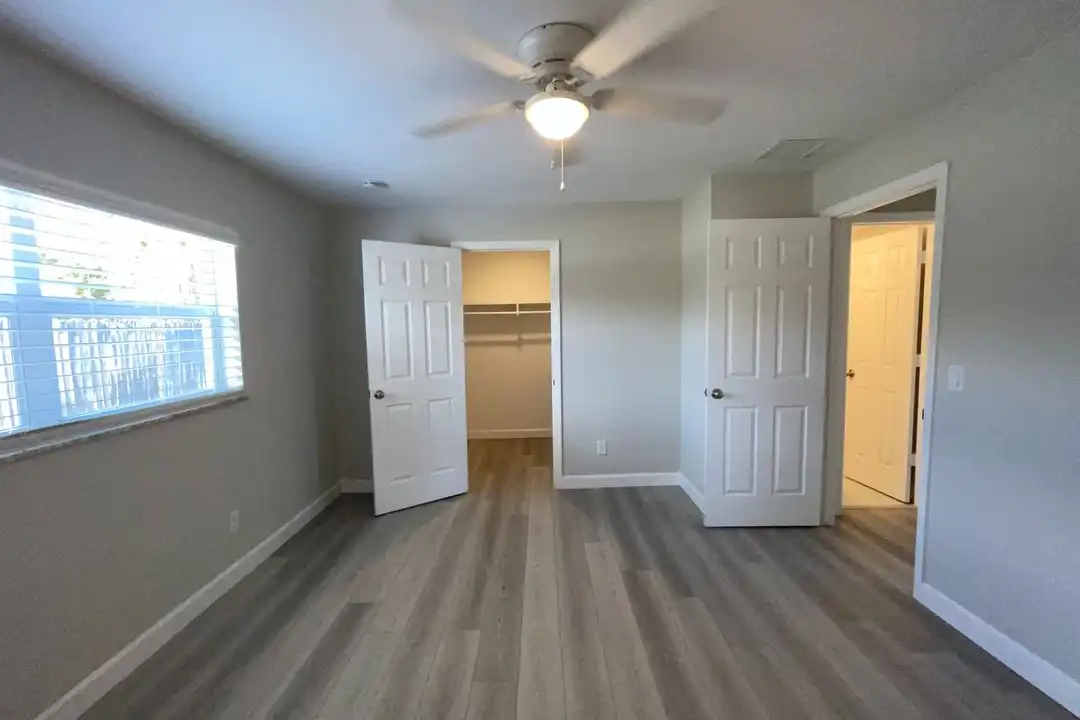 661 Hernando St unit Unit 4 - More