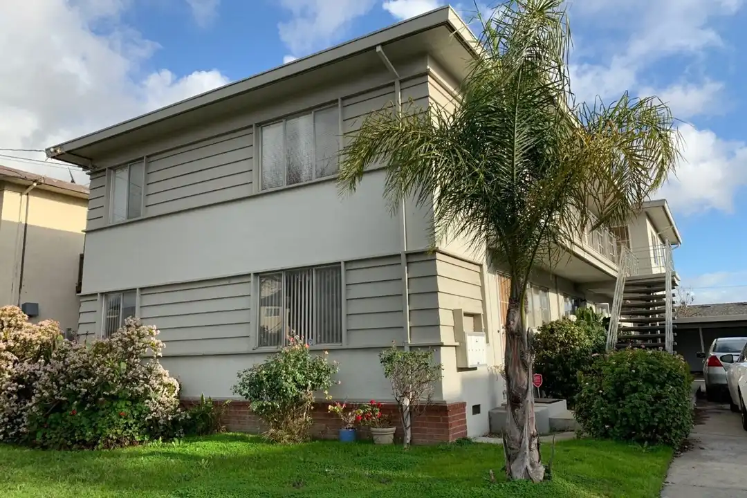 1250 141st Ave unit C – photo 1