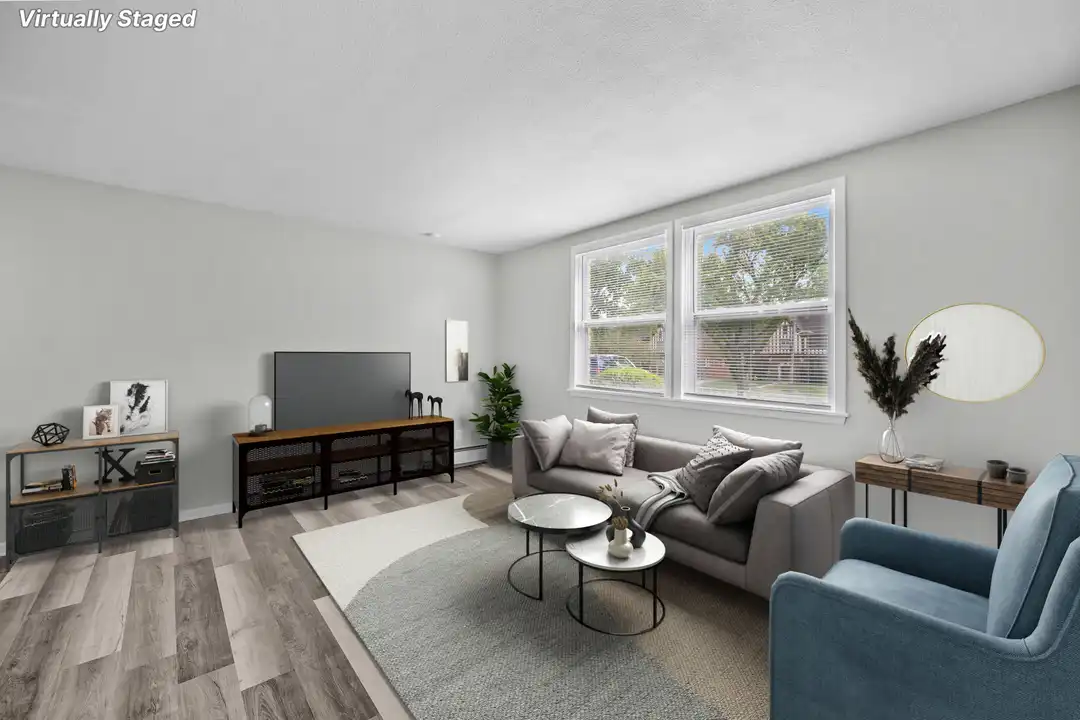 Apartment in Des Moines - View 5