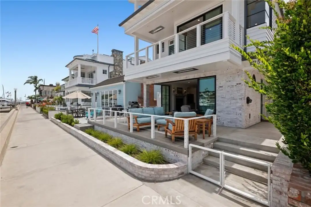 225 E Bay Front - View 5