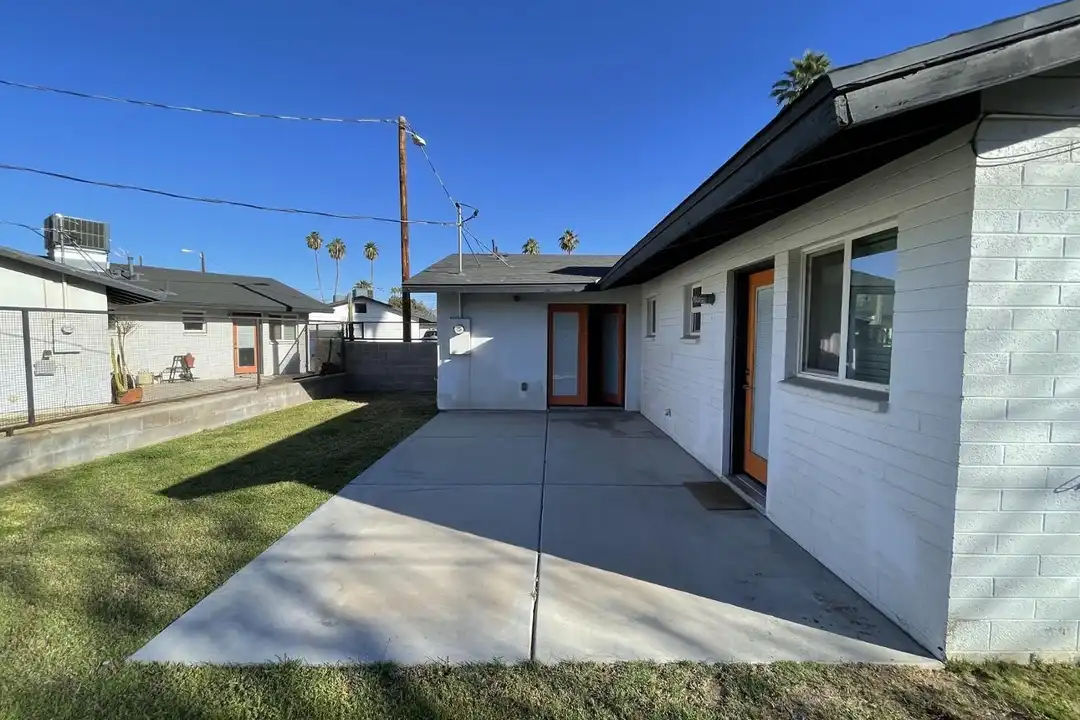 3416 N 37th St #5 - View 3