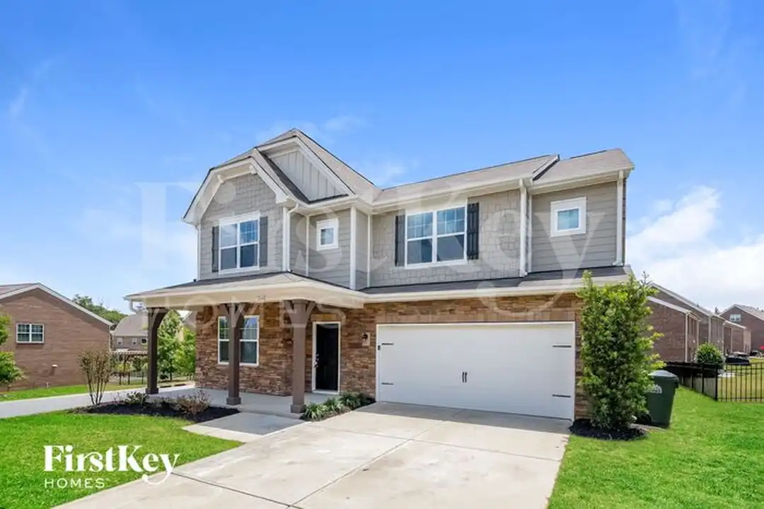 2641 Kinmere Dr - View 2