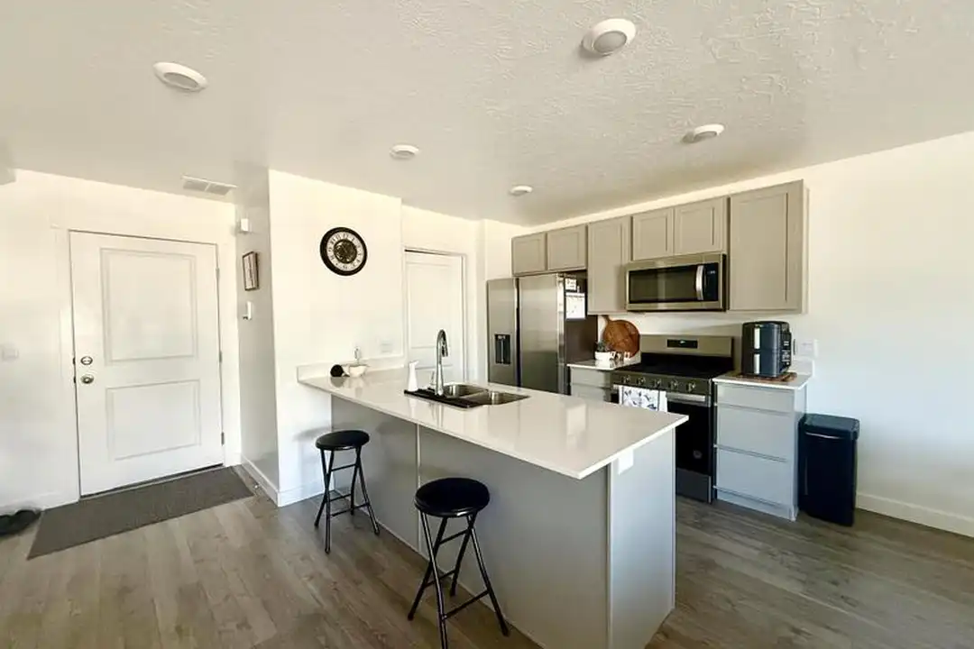 38 N Northshore Dr unit 38 NNORTH - View 2