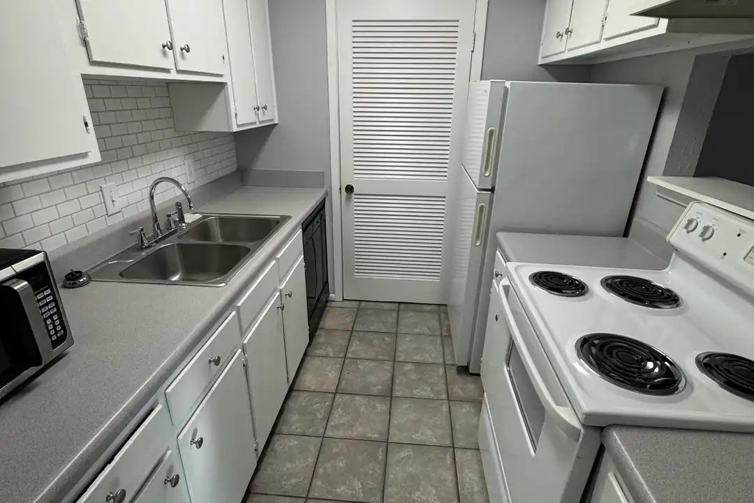Apartment in Nashville - View 3