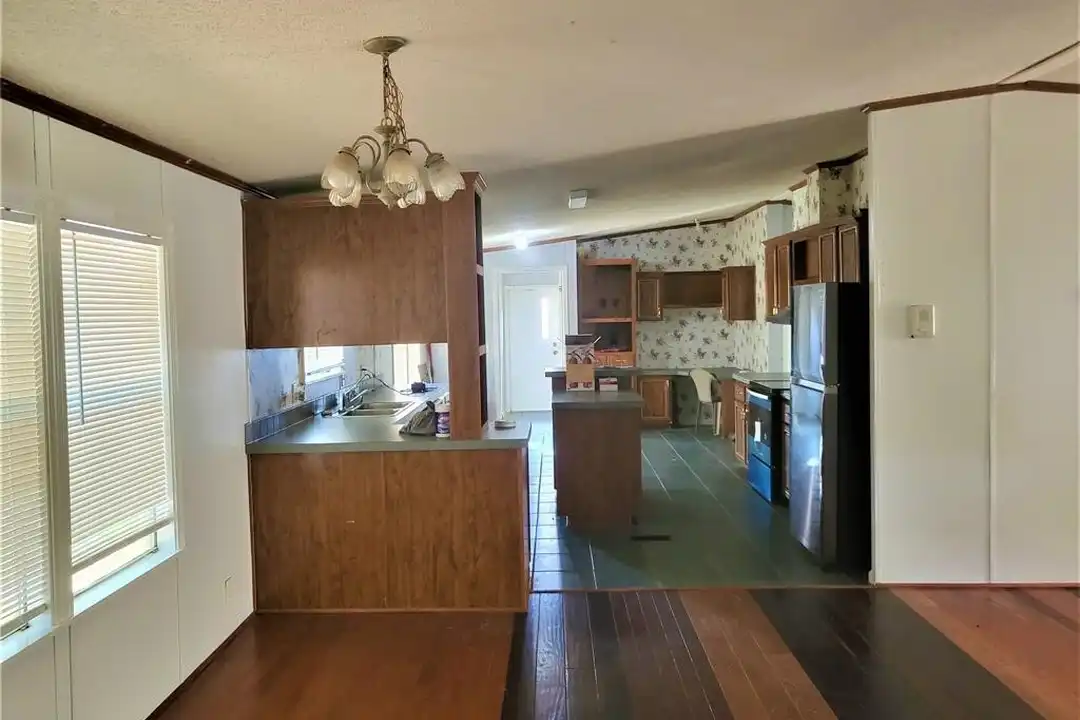 14536 Cochran Rd - View 6