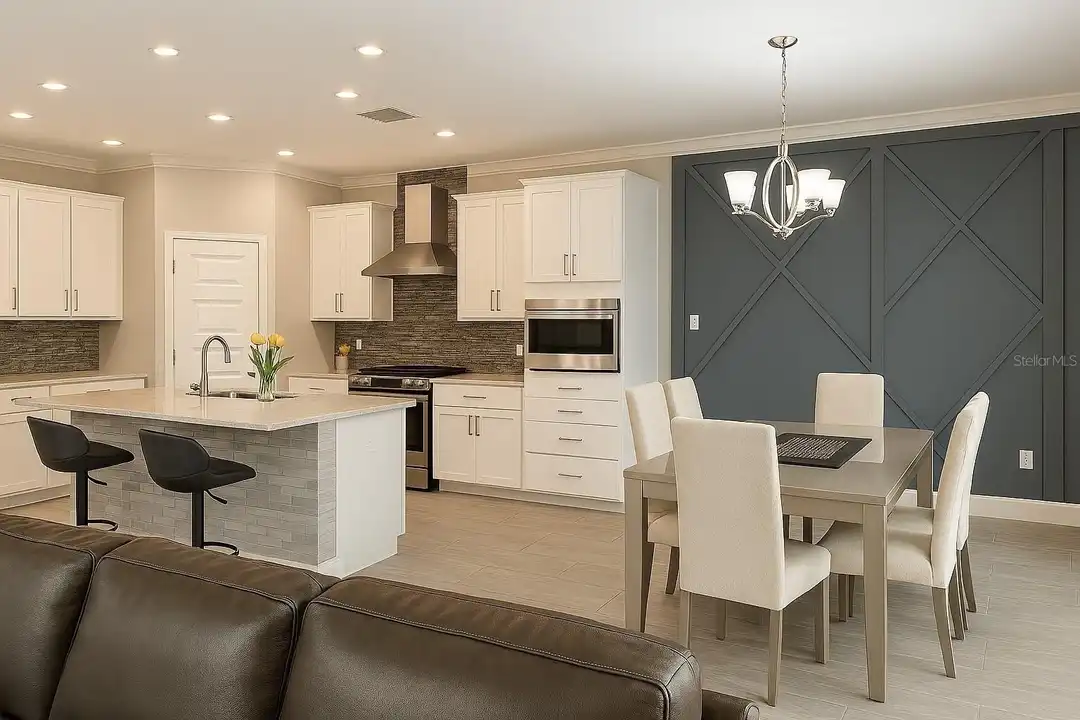 4023 Cadence Loop - View 5