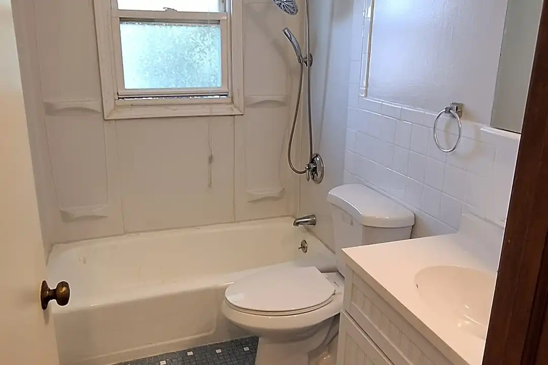 201 Regan Rd unit 18C - View 5