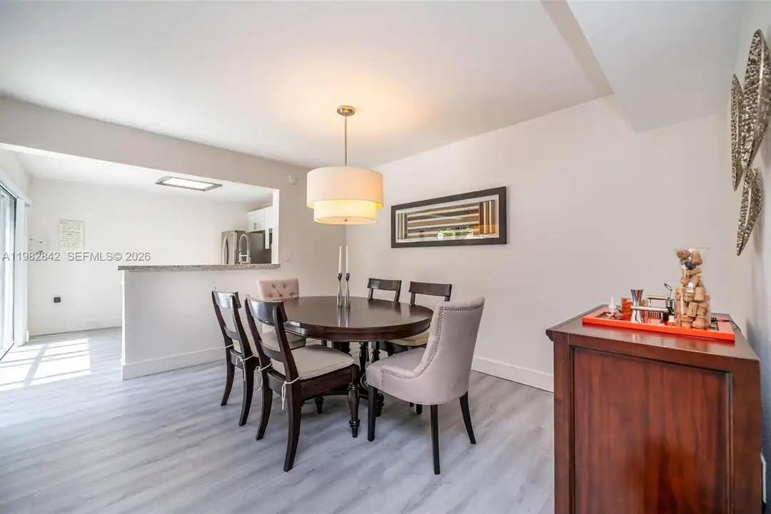 4702 SW 67th Ave unit O7 - View 6