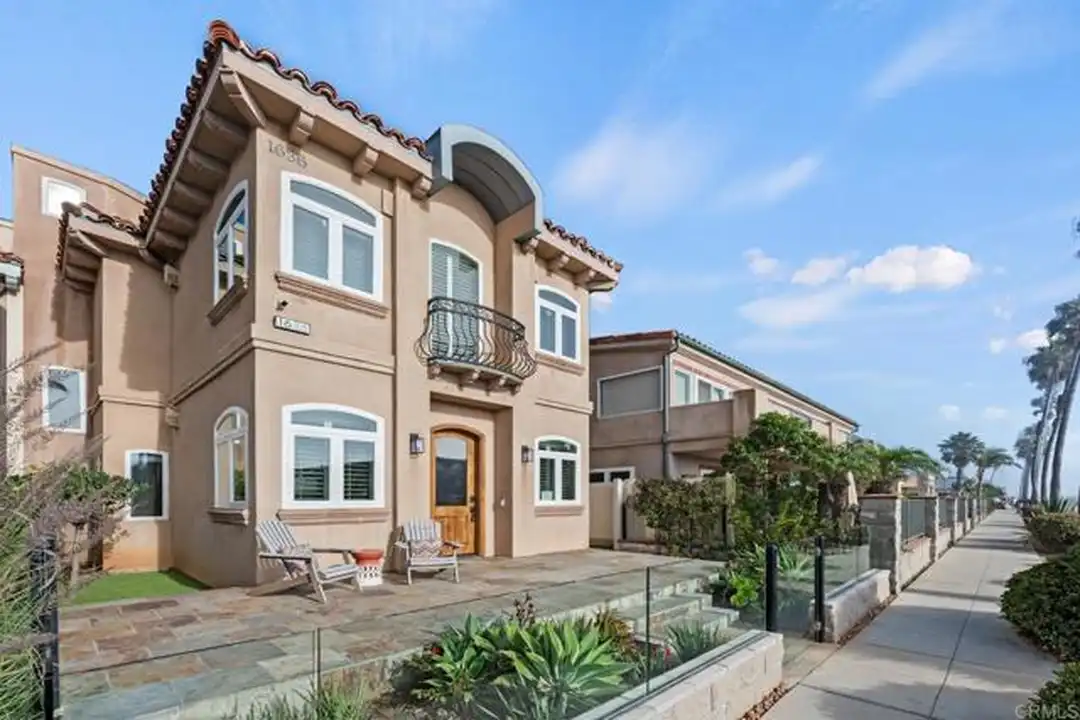 1632 S Pacific St unit B - View 4
