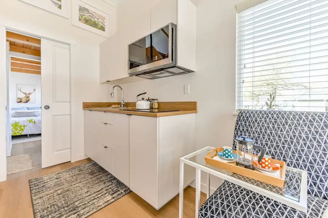 Apartment in Centralia - View 5