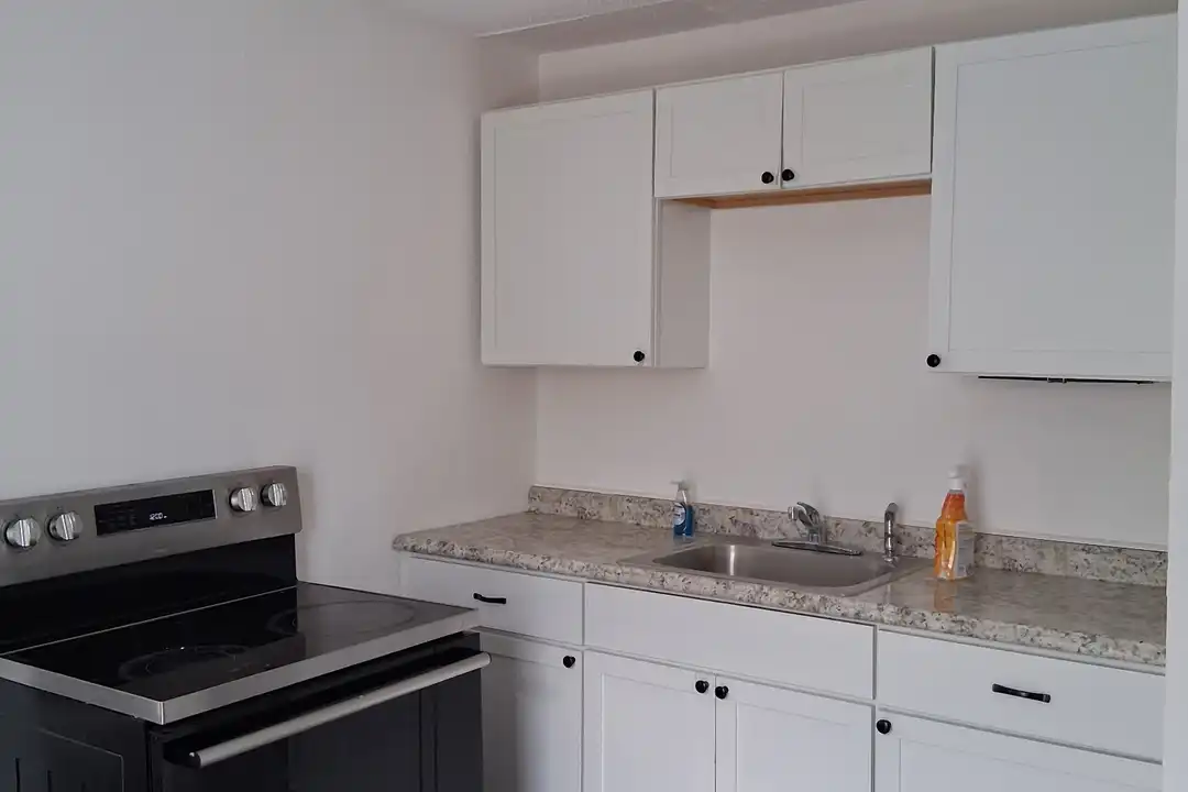 518 Scott St unit 1 – photo 1 of 8