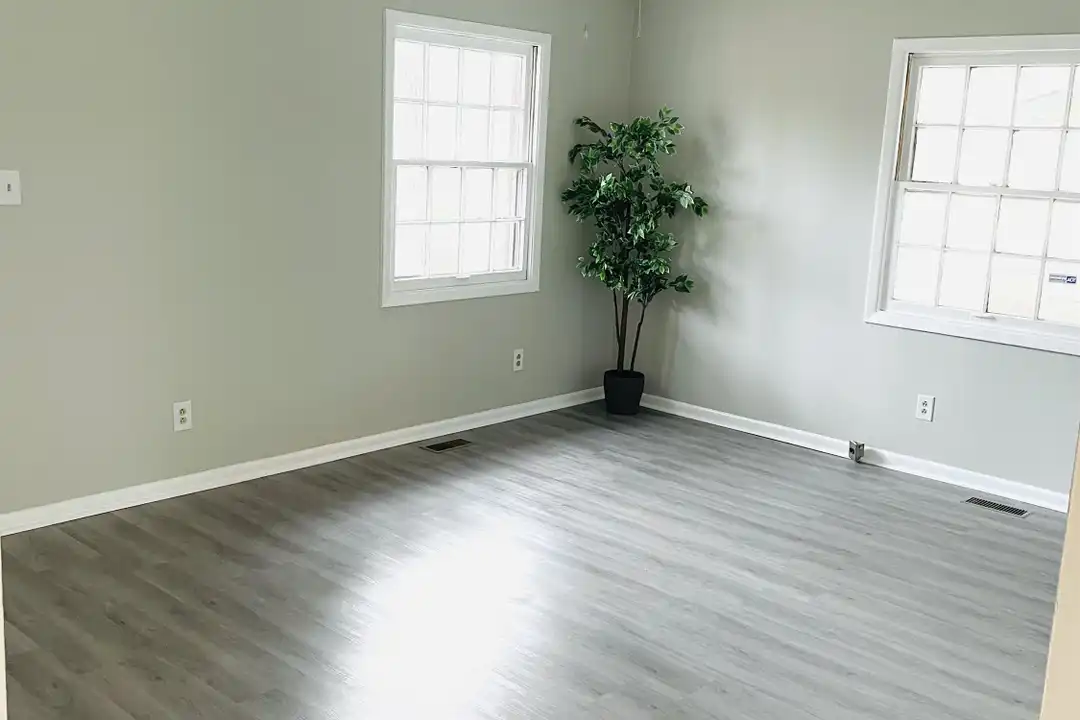 338 Milburn Dr - View 4