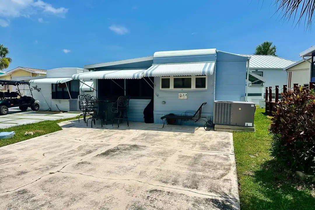 941 Nettles Blvd unit 1537509P - View 4