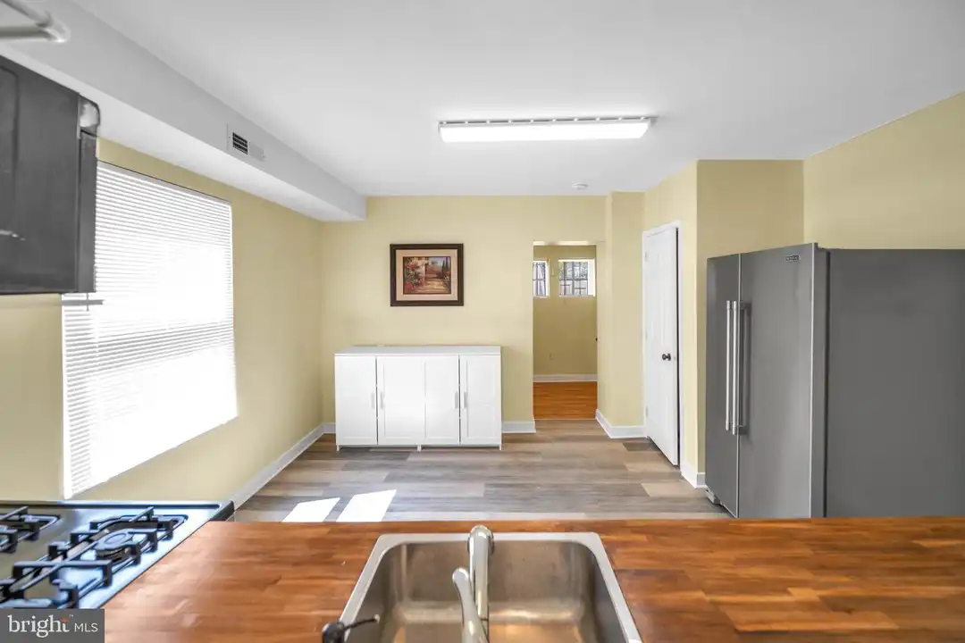 2712 Sherman Ave NW - Skats 3