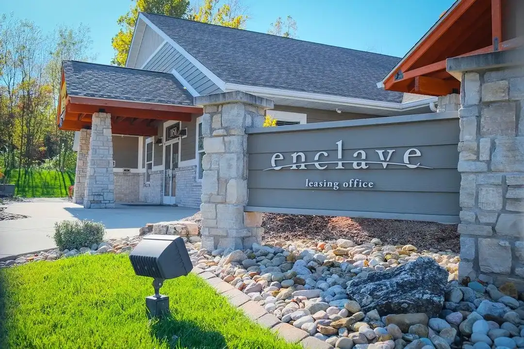 Enclave – photo 1