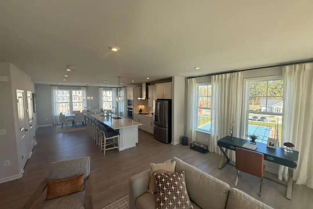 809 Birchwood Hl Pl unit B - More