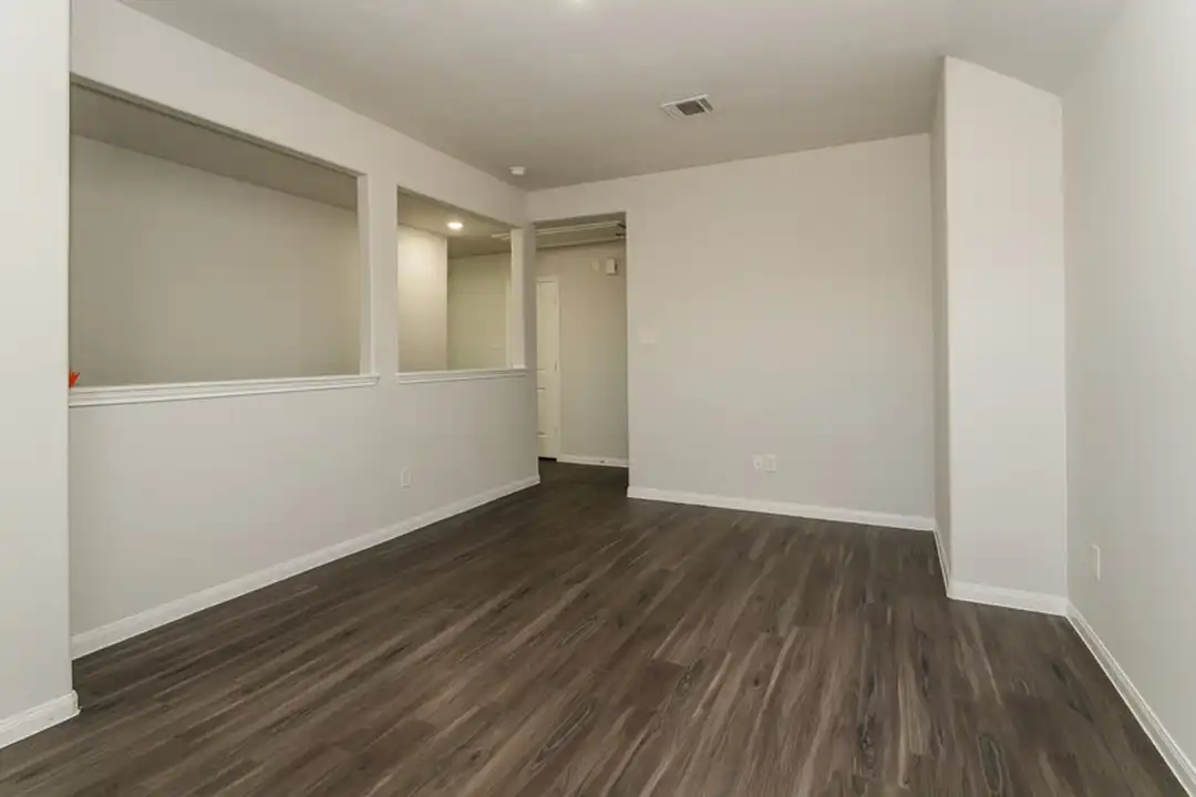 19027 Brescia Ln - View 6