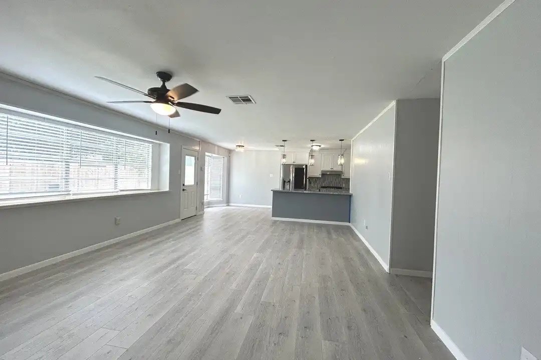 1646 Chilton Ln - View 5