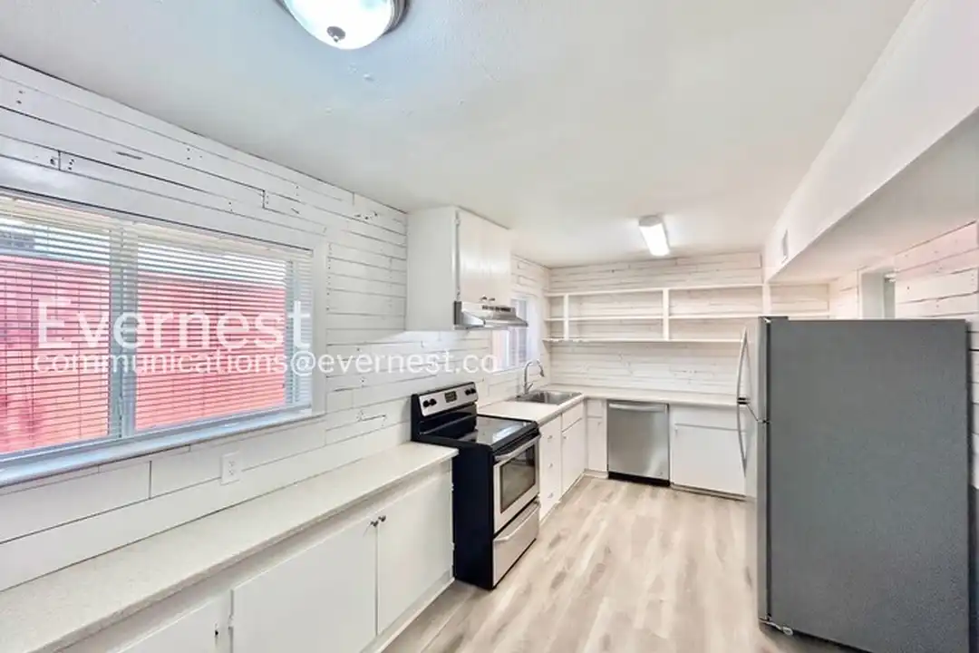 3502 Matador Dr - View 2
