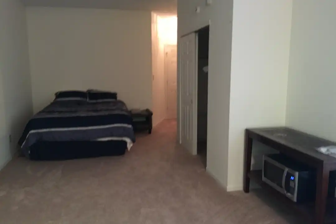 1776 E 106th St - View 6
