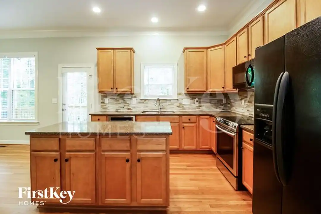 6987 Brandi Wood Cir - More